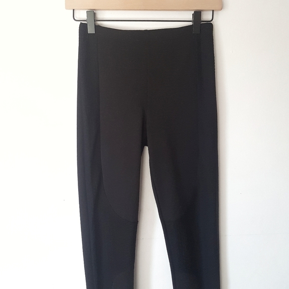 Mesh Panel F21 Leggings - Picture 4 of 6